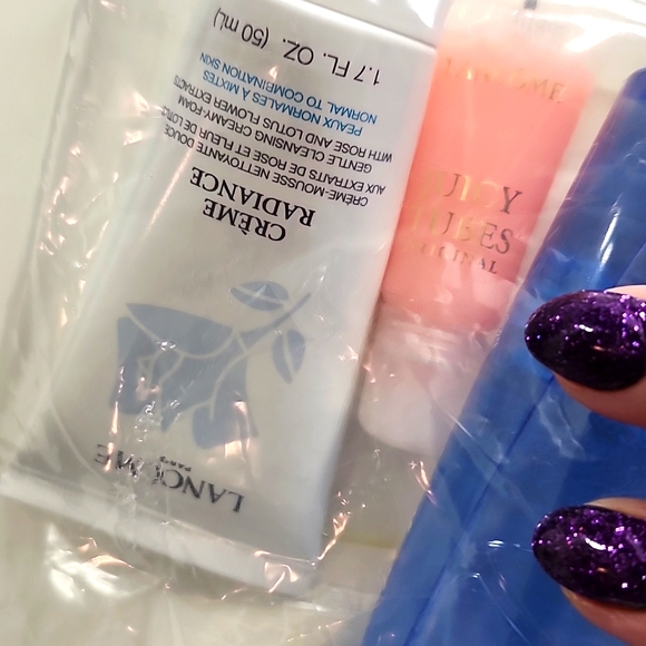 NWT Lancome Cosmetic bag with Makeup Remover, Clener, and Juicy Tubes Lip Gloss - Picture 4 of 6